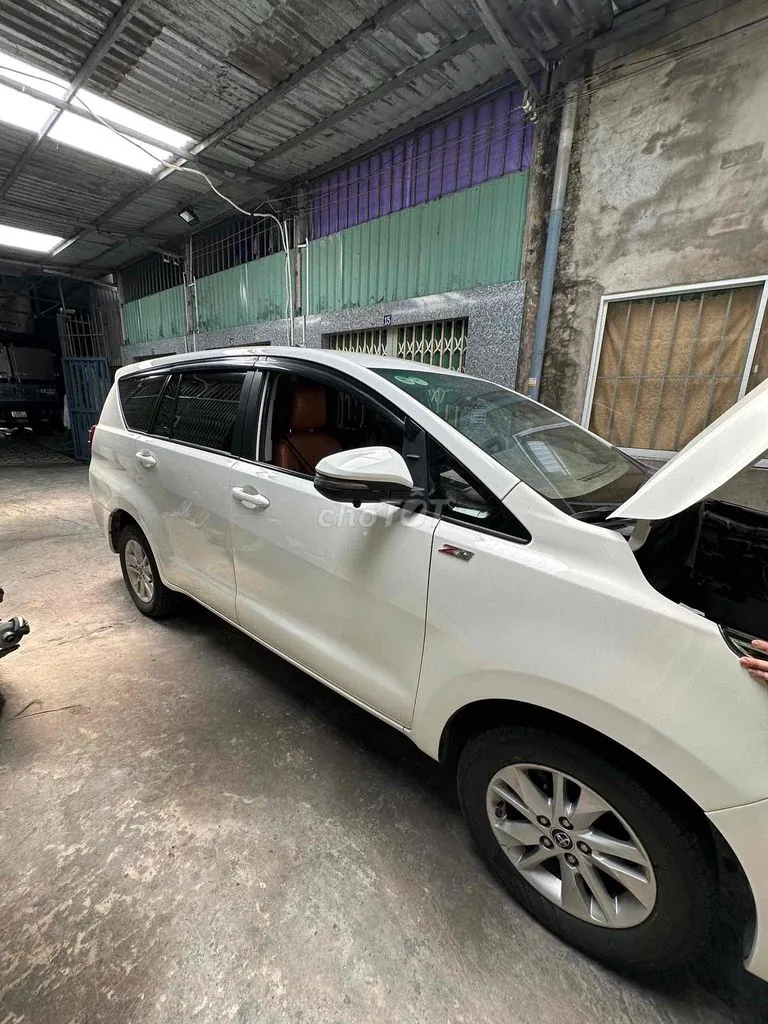 Toyota Innova 2019 photo 3
