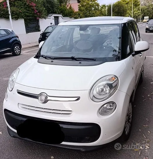 Fiat 500L 2013 photo 2