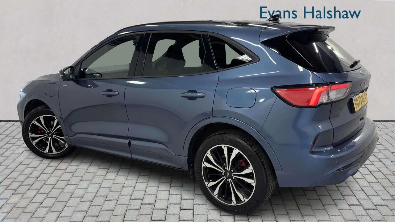 Ford Kuga 2023 photo 3