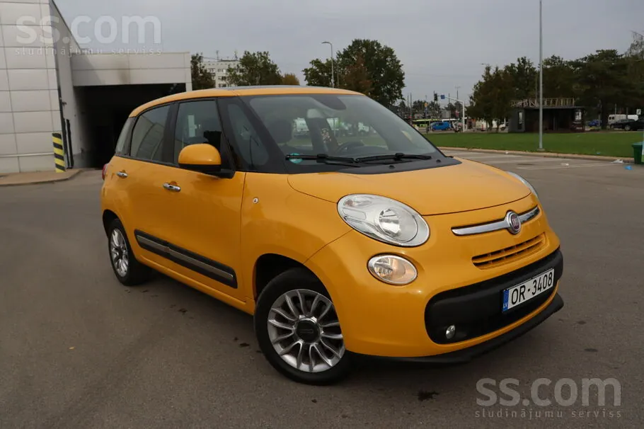 Fiat 500L 2012 photo 2