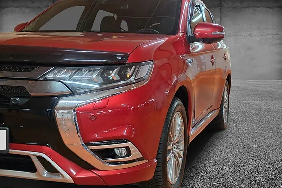 Mitsubishi Outlander 2018 photo 4
