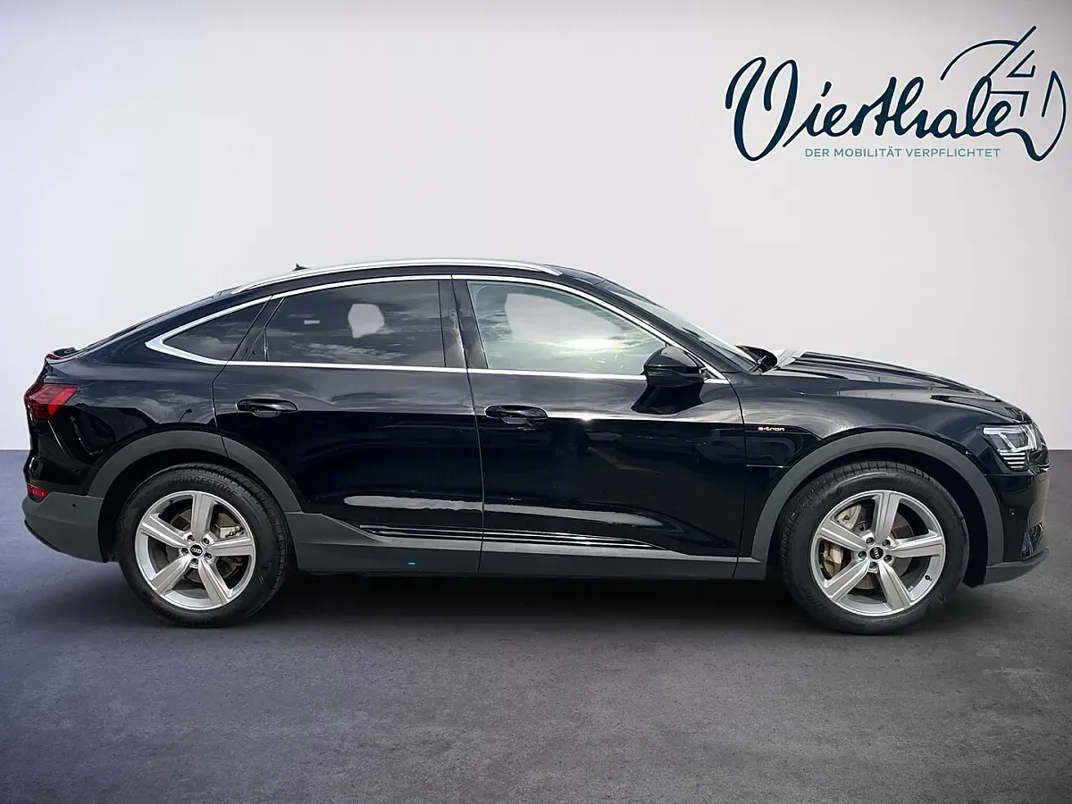 Audi E-Tron 2021 photo 3