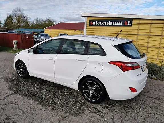 Hyundai I30 2013 photo 2