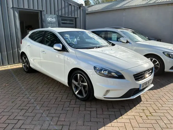 Volvo V40 2016 photo 4