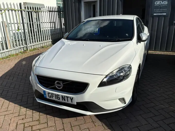 Volvo V40 2016 photo 5
