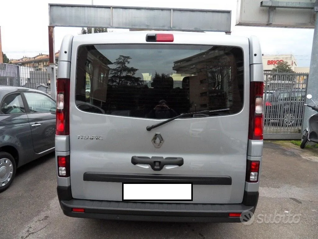 Renault Trafic 2024 photo 4