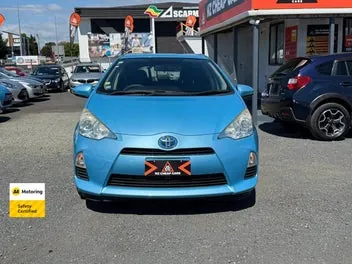 Toyota Aqua 2013 photo 3