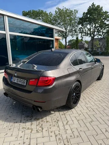BMW 525
