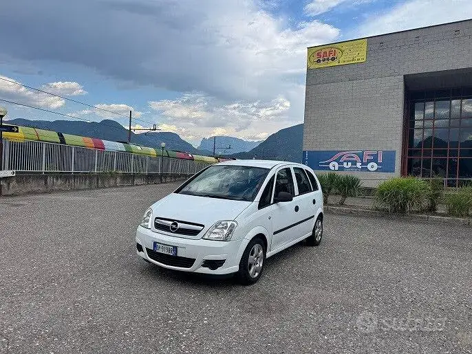 Opel Meriva 2008 photo 2