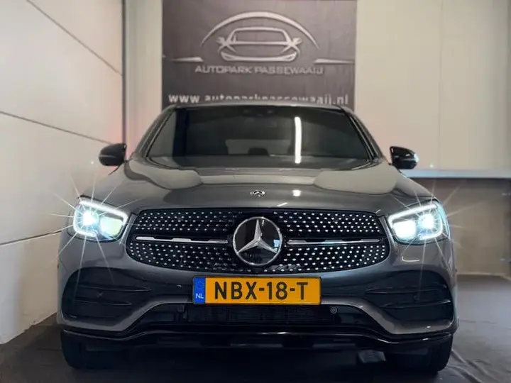Mercedes-Benz Glc Coupé 2020 photo 2