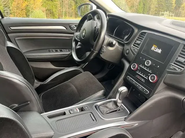 Renault Megane 2019 photo 3