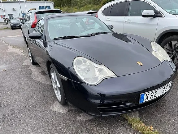 Porsche 911 Carrera 2002 photo 2