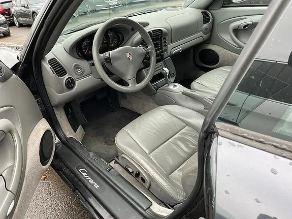 Porsche 911 Carrera 2002 photo 5