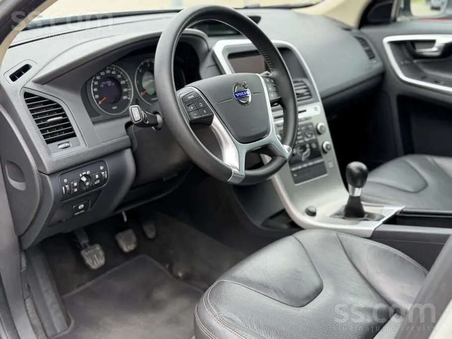 Volvo Xc60 2010 photo 4