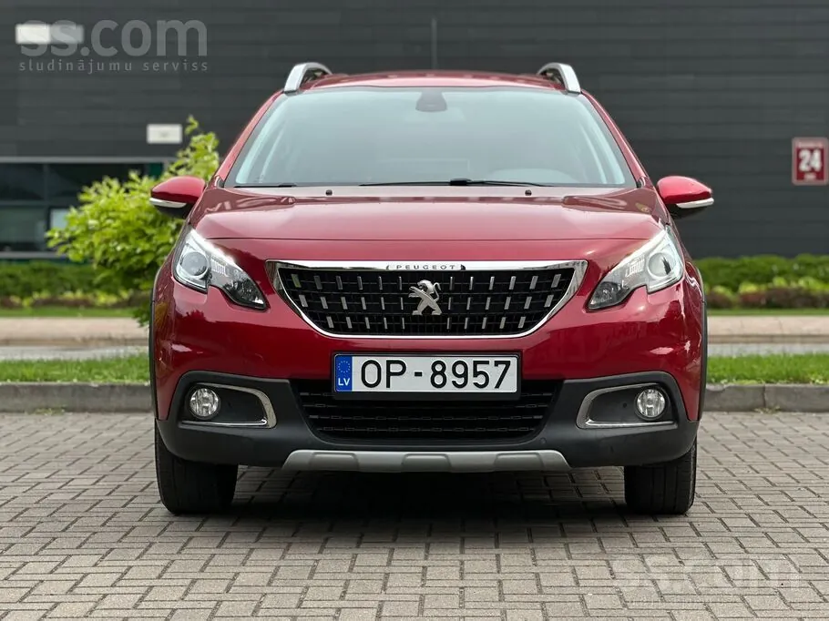 Peugeot 2008 2016 photo 2