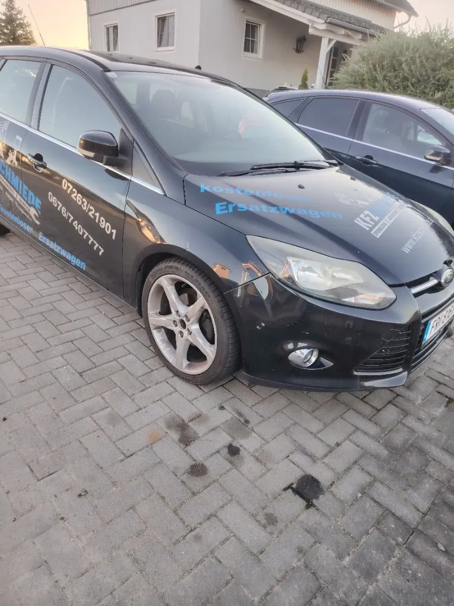 Ford Focus 2012 photo 2
