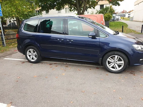 Volkswagen Sharan 2017 photo 2