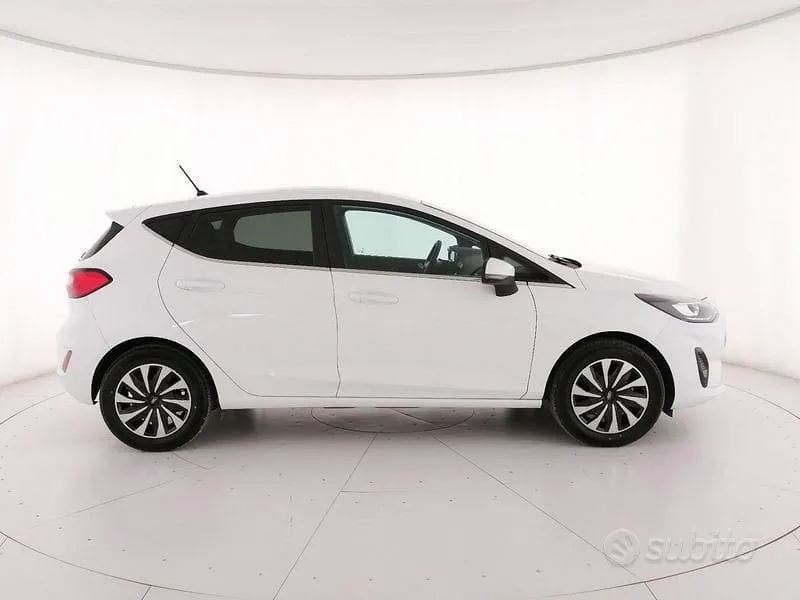 Ford Fiesta 2023 photo 3