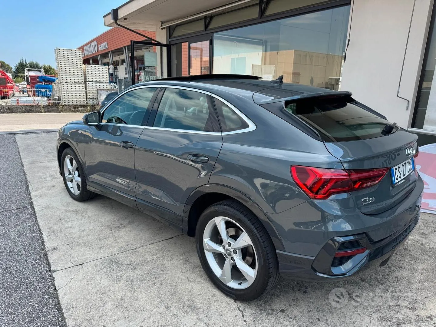Audi Q3 2020 photo 2