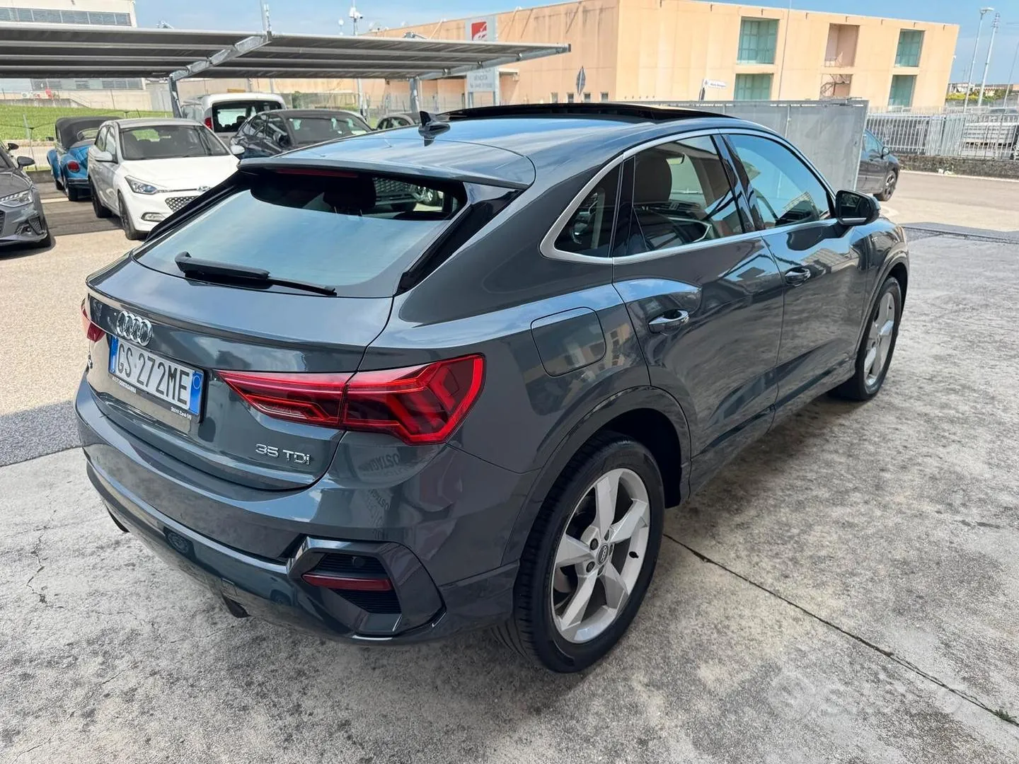 Audi Q3 2020 photo 4