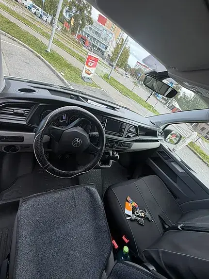 Volkswagen Transporter 2022 photo 5