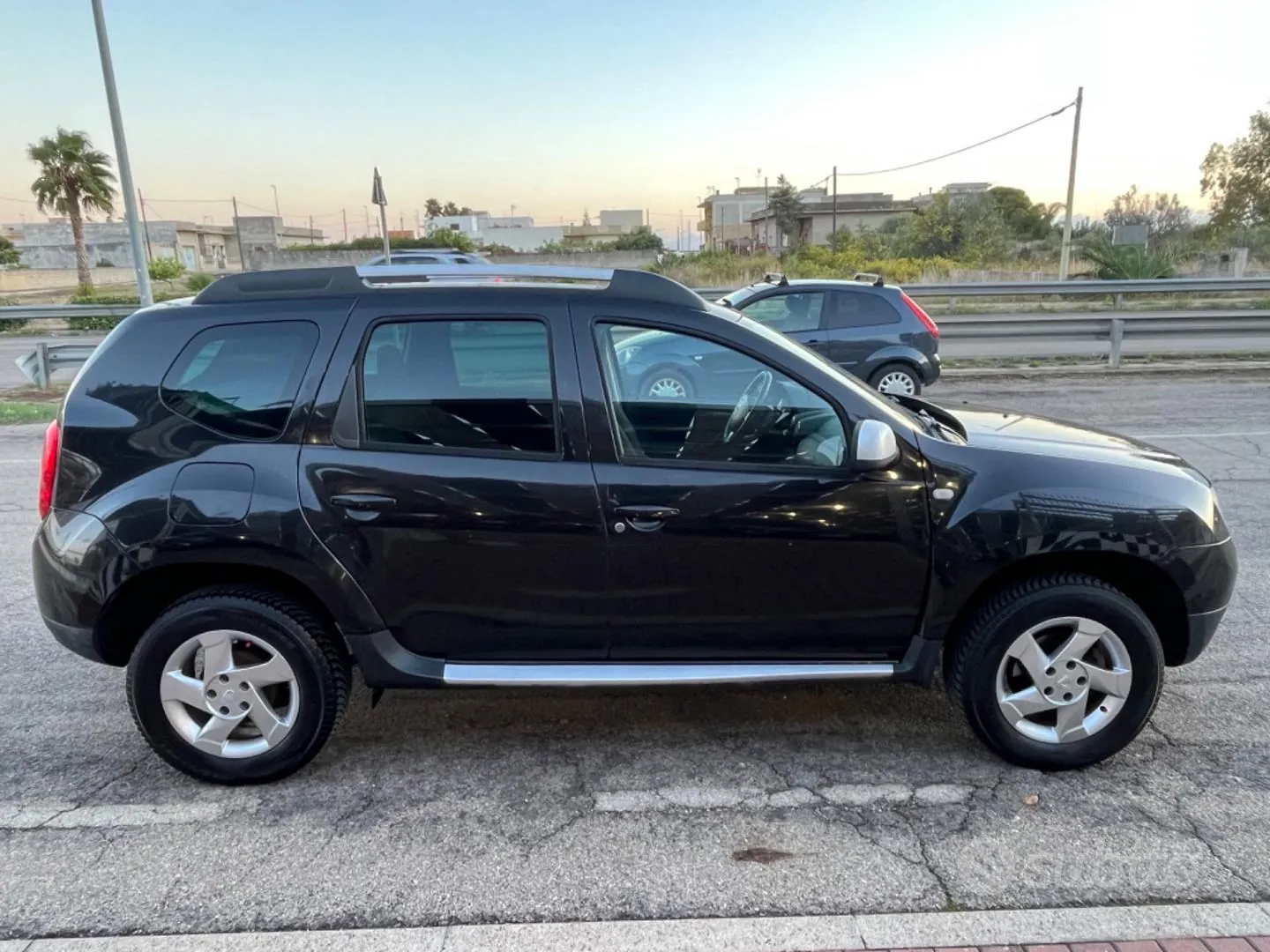 Dacia Duster 2011 photo 4