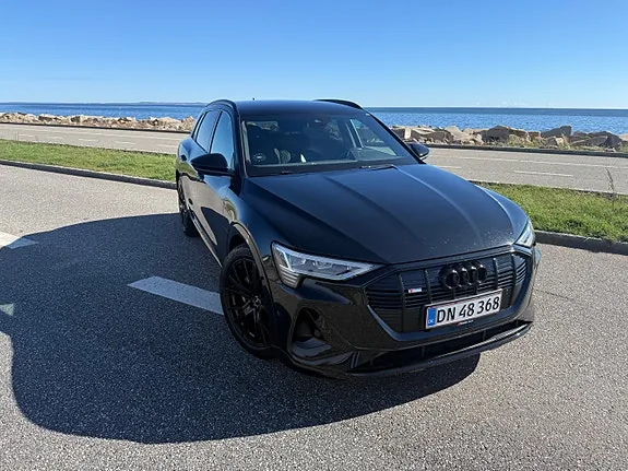 Audi E-Tron 2023 photo 2