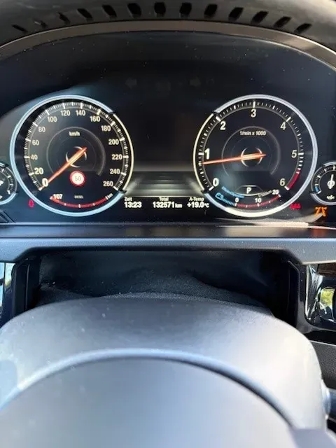 BMW X5 2015 photo 2