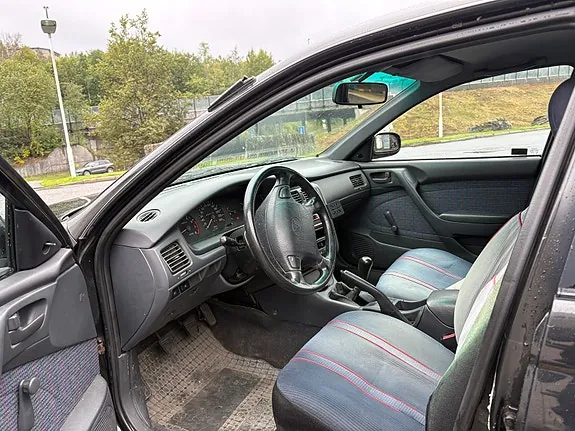 Toyota Carina E 1995 photo 4
