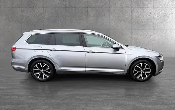 Volkswagen Passat 2019 photo 5