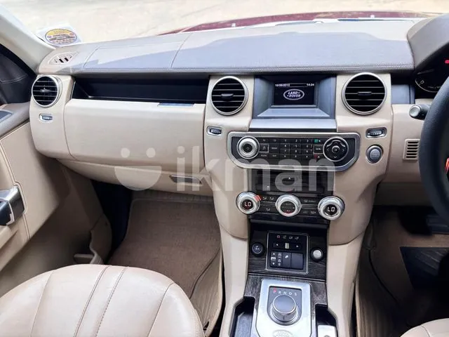Land Rover Discovery 2015 photo 4