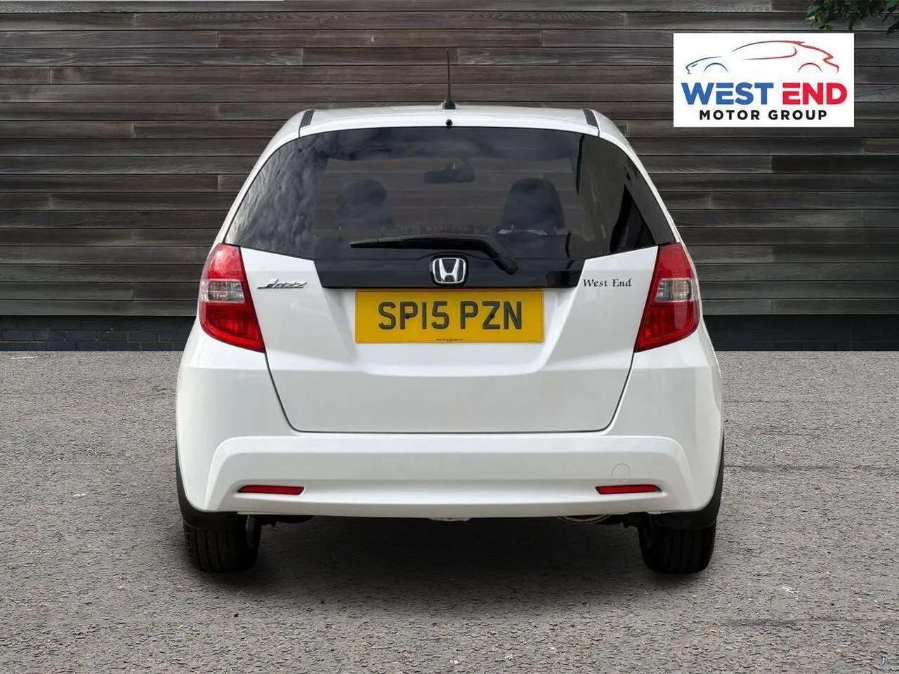 Honda Jazz 2015 photo 4