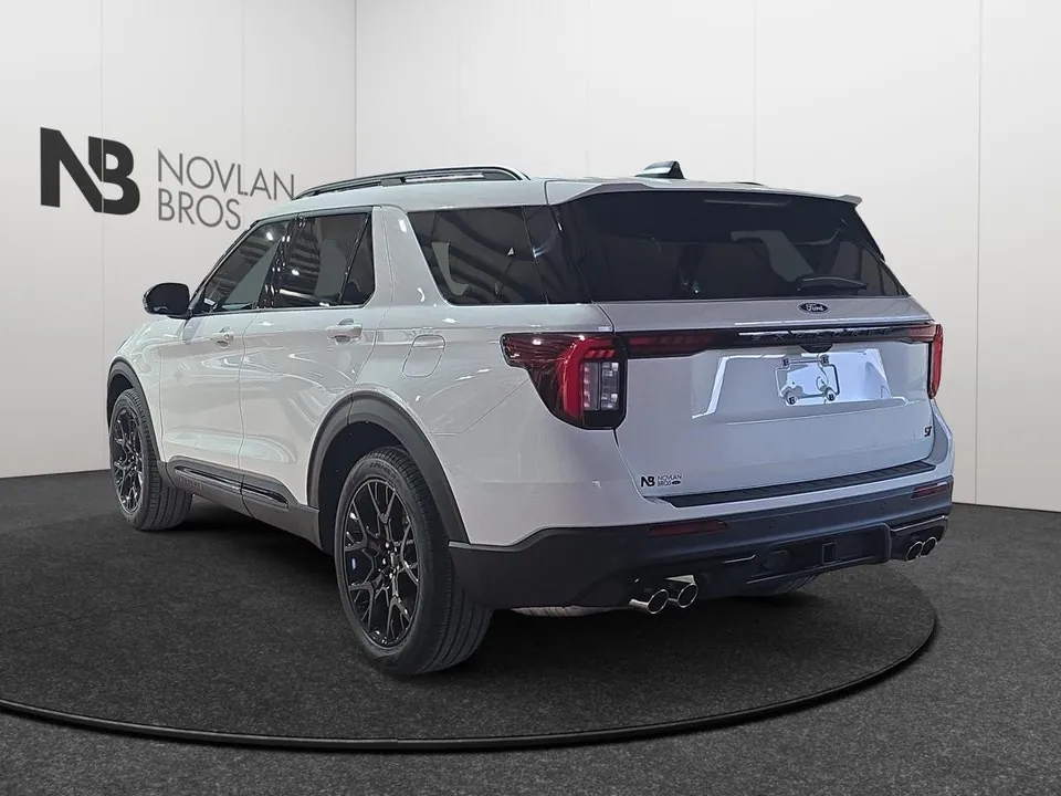 Ford Explorer 2027 photo 3