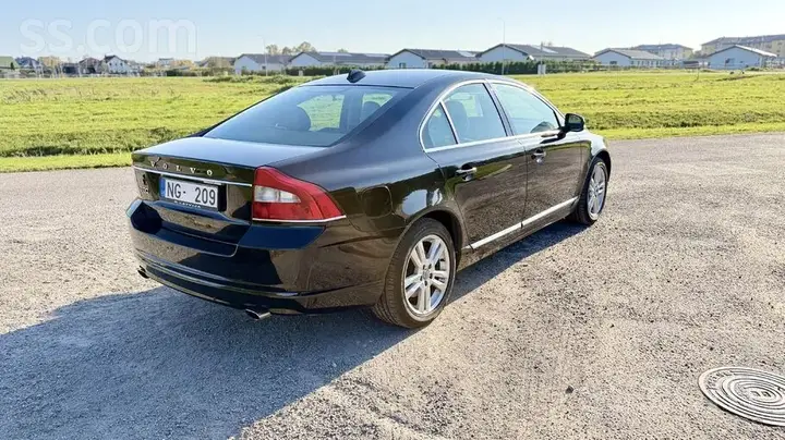 Volvo S80 2012 photo 4