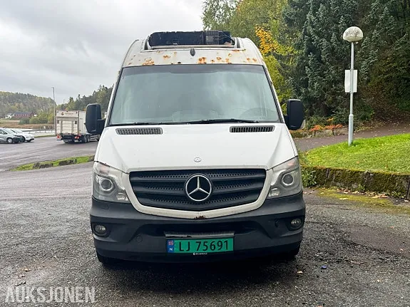 Mercedes-Benz Sprinter 2014 photo 2