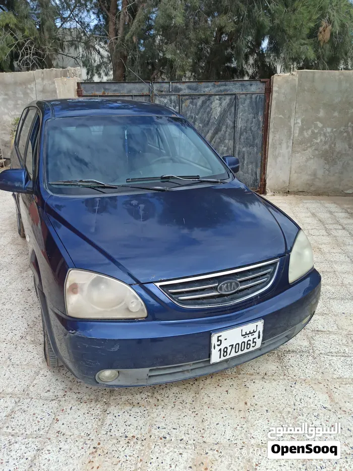 Kia Carens 2004 photo 4