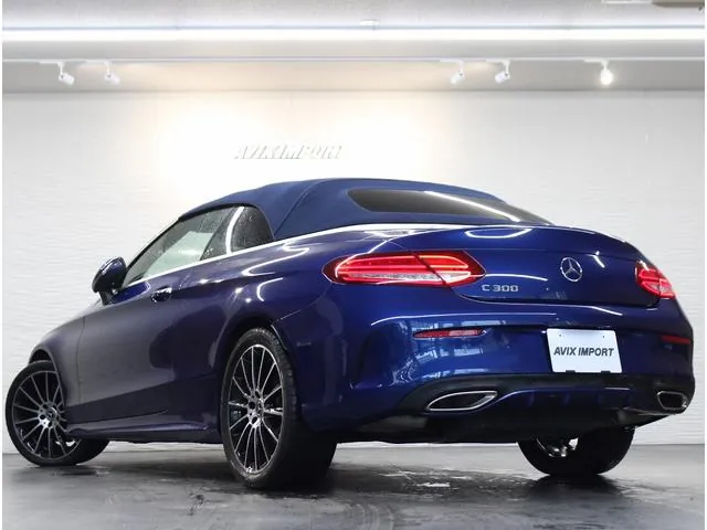 Mercedes-Benz C300 Cabriolet 2017 photo 4