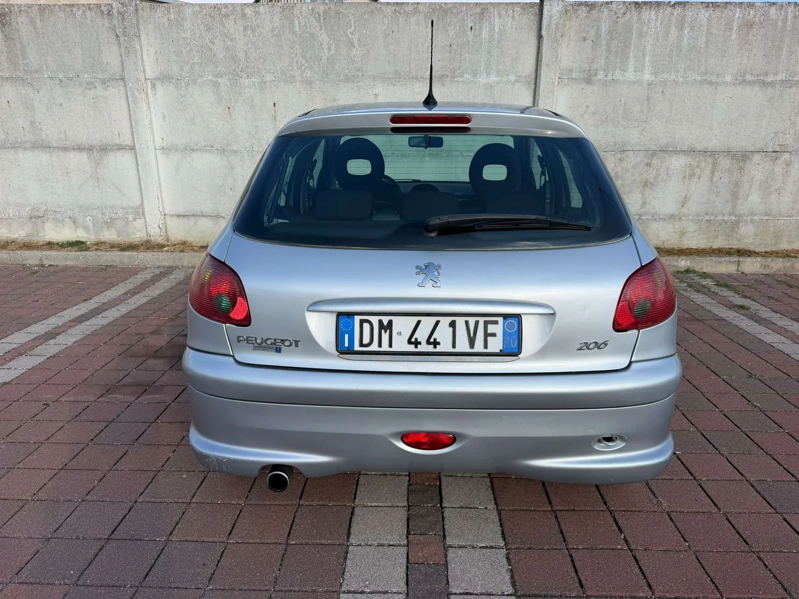 Peugeot 206 2008 photo 5