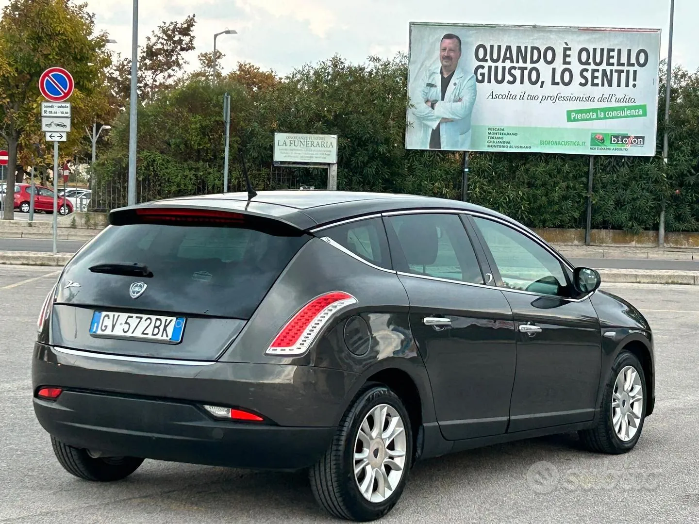 Lancia Delta 2012 photo 2