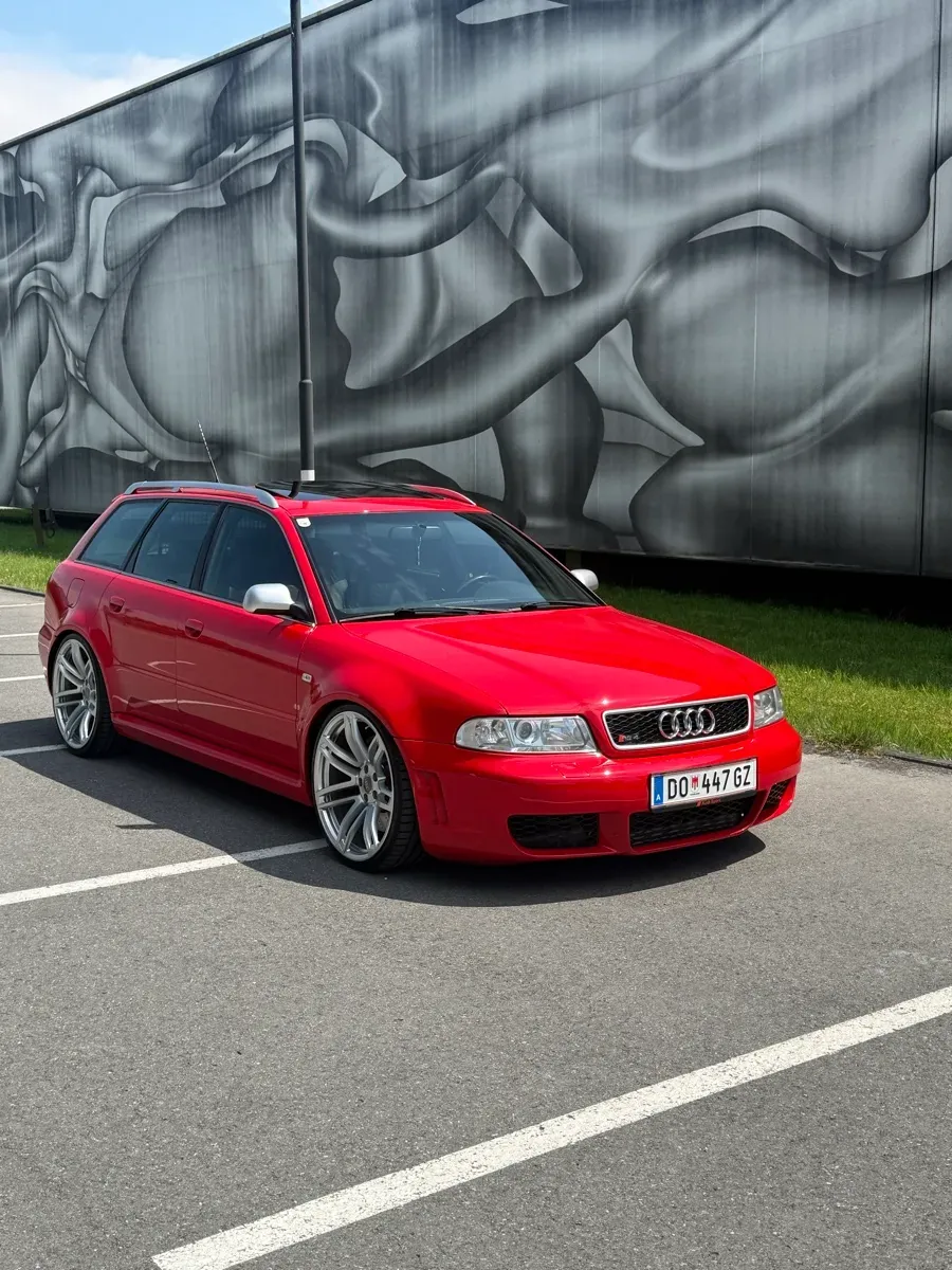 Audi A4 2001 photo 3