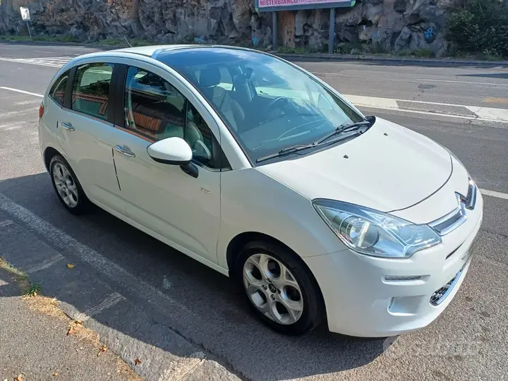 Citroen C3 2013 photo 2