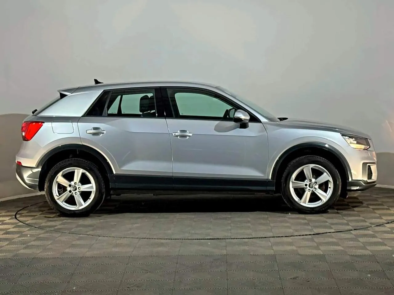 Audi Q2 2020 photo 5
