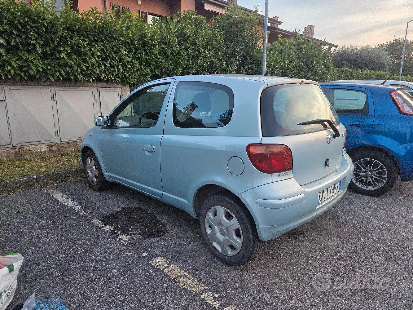 Toyota Yaris 2001 photo 2