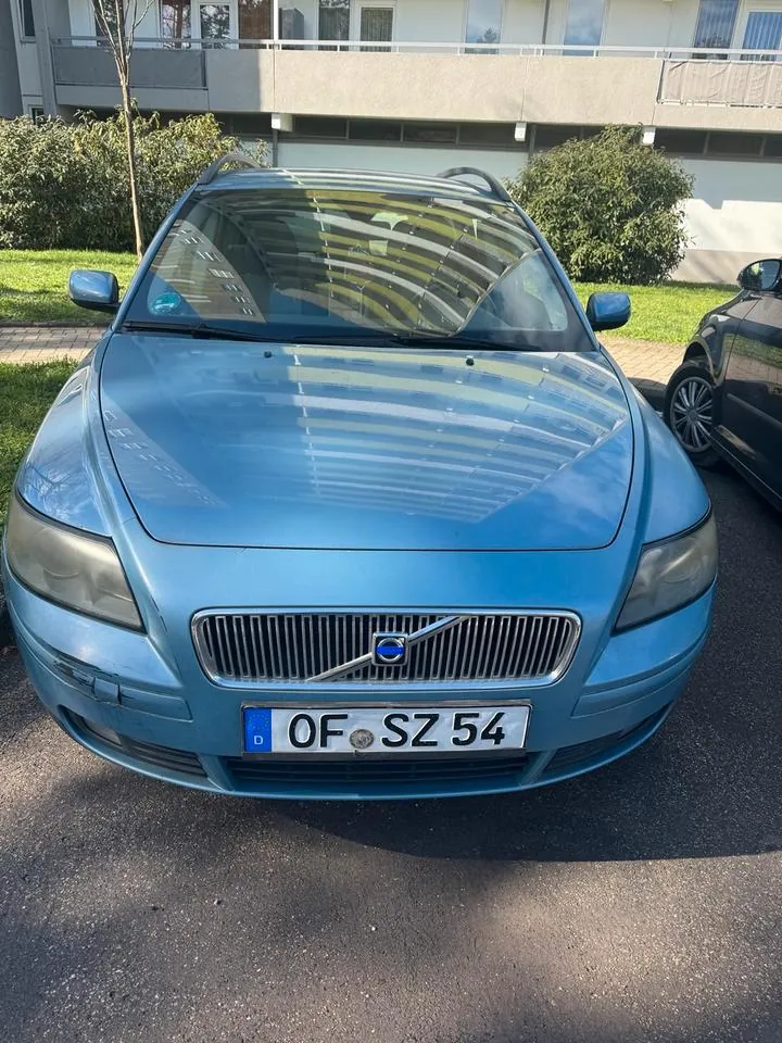 Volvo V50
