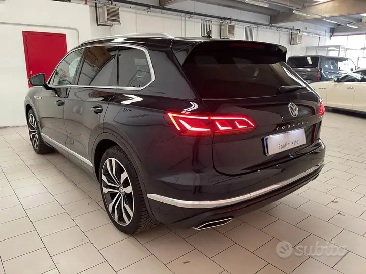 Volkswagen Touareg 2019 photo 5