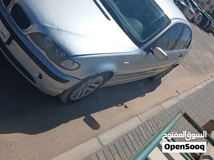 BMW 3 Series 2003 photo 2