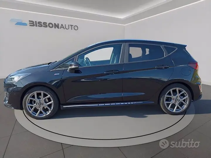 Ford Fiesta 2023 photo 2