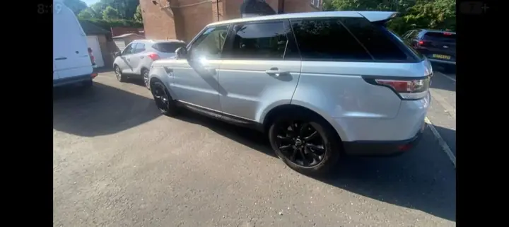 Land Rover Range Rover Sport 2014 photo 3
