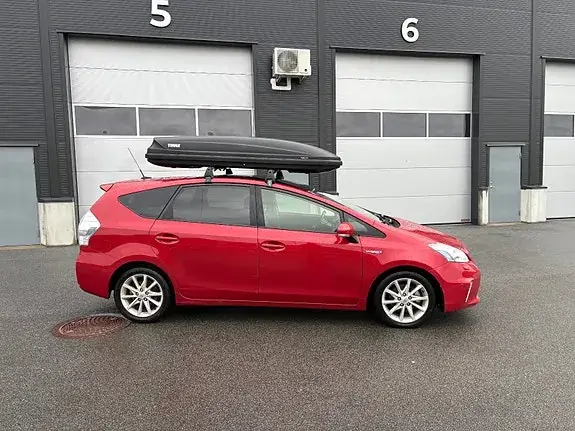 Toyota Prius 2013 photo 2