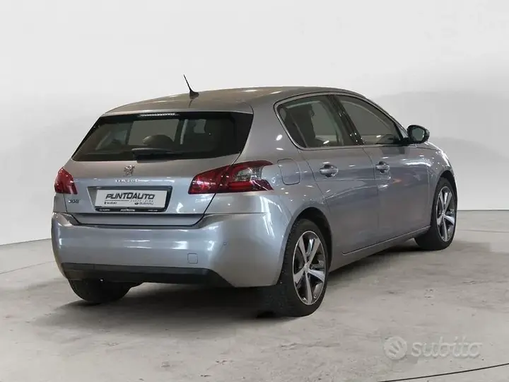 Peugeot 308 2019 photo 4